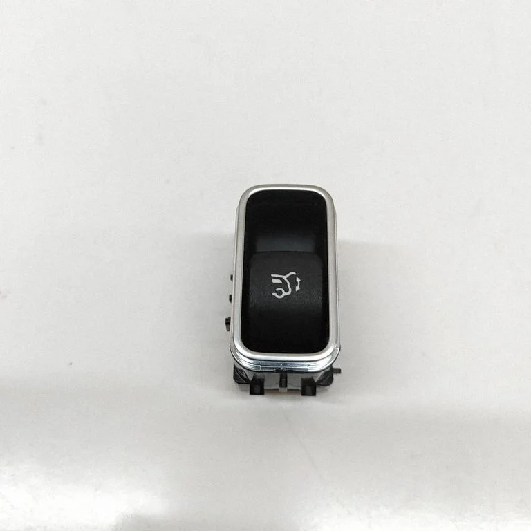 Przycisk zamykania klapy bagażnika – Mercedes-Benz GLB X247 (2019-2025)