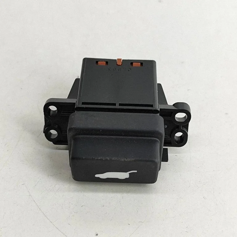 Tailgate/boot open switch button 353703M0J01