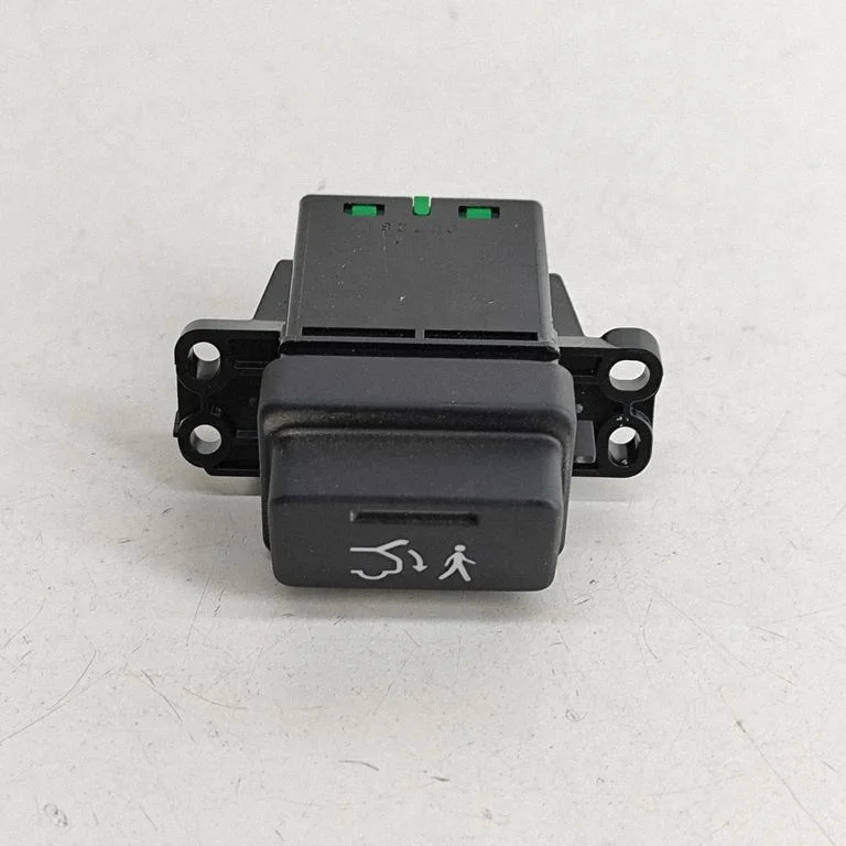 Tailgate/boot open switch button 353703M0J01
