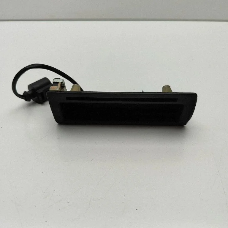 Bagāžnieka vāka aizvēršanas slēdzis 1J0827566G