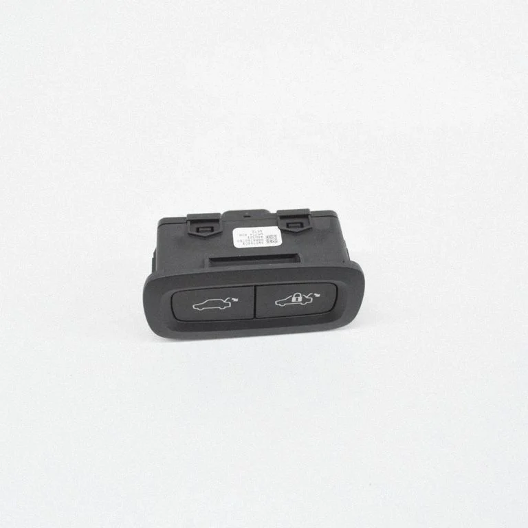 Tailgate/boot open switch button 8888780750