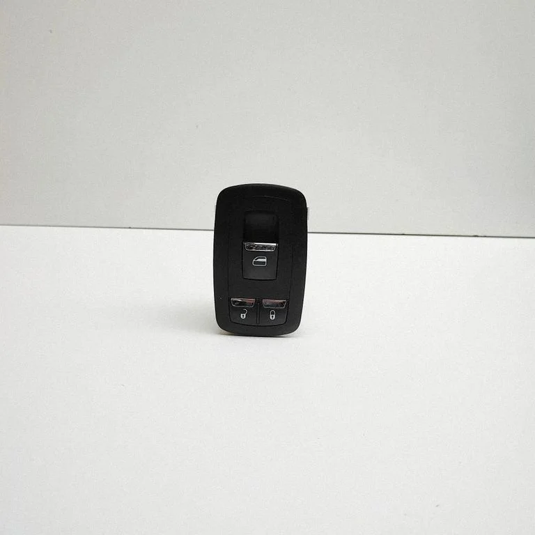 Przełącznik szyb elektrycznych 10095653