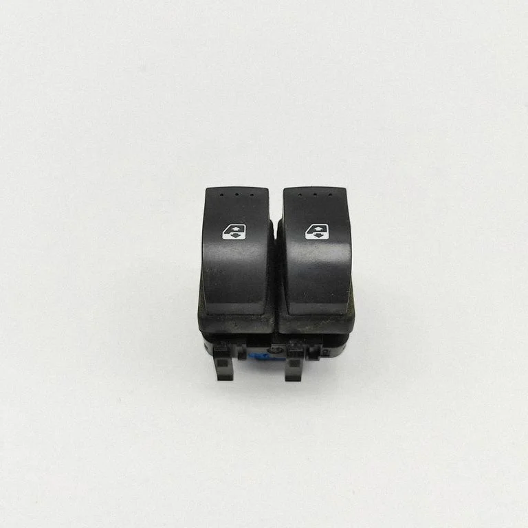 Elektrinių langų jungtukas
