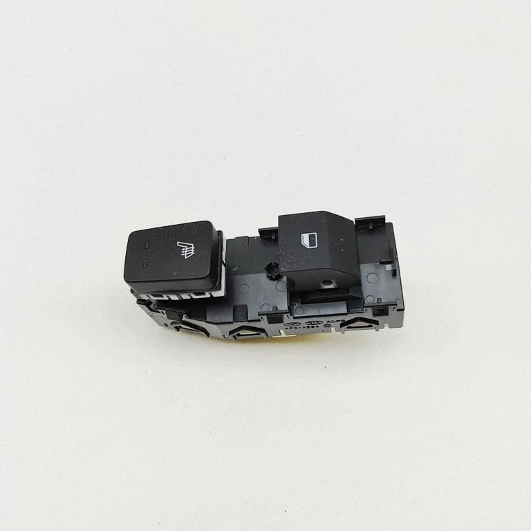Elektrisko logu slēdzis 93581AT040