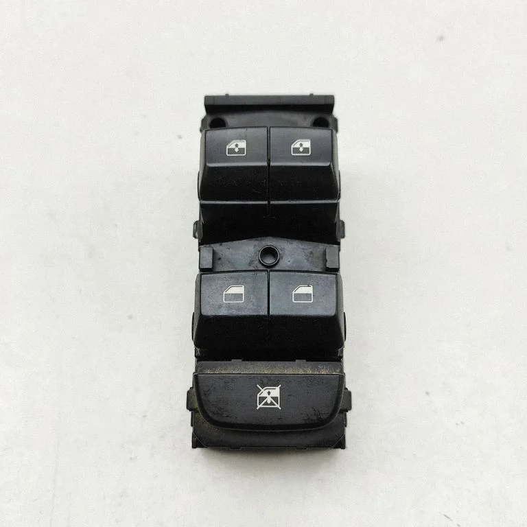 Electric window control switch 93570J7620