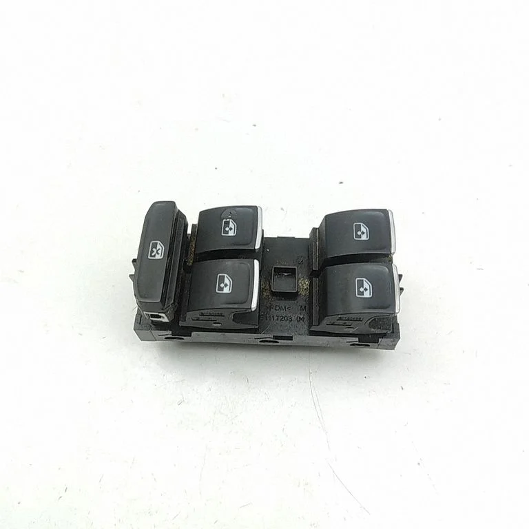 Elektrisko logu slēdzis 5G0959857E