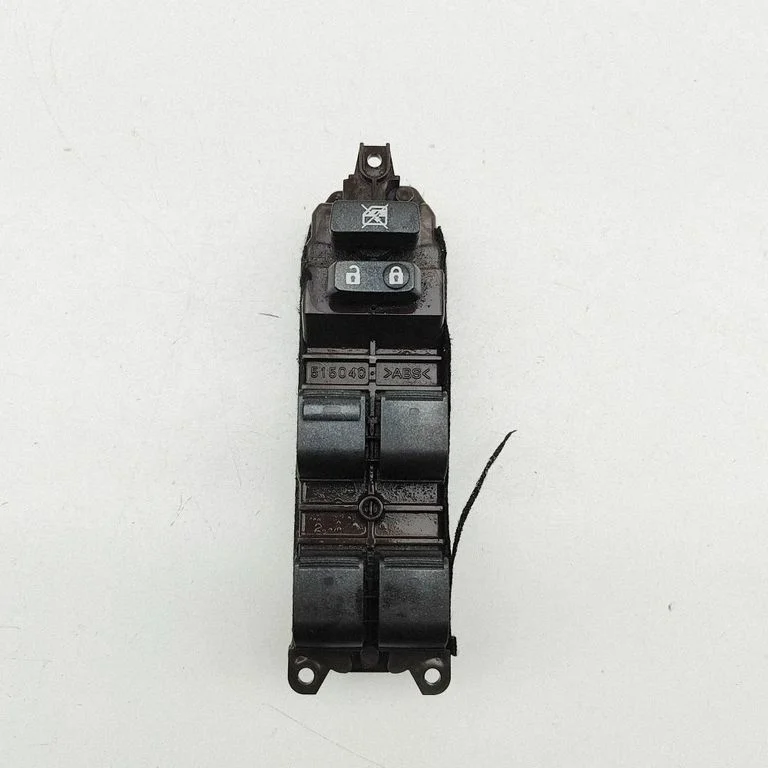 Elektriaknate lüliti 8404050170