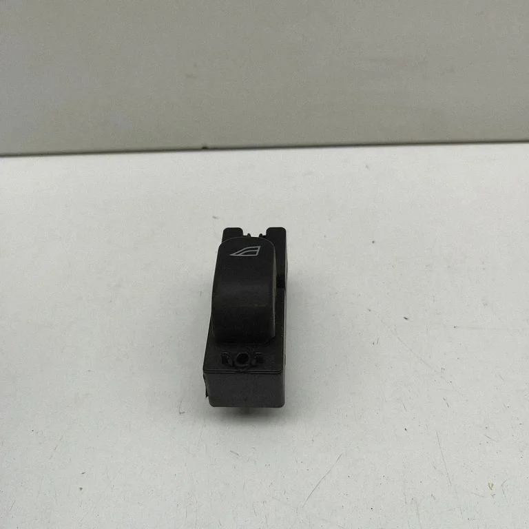 Elektrisko logu slēdzis 2W9314717AA