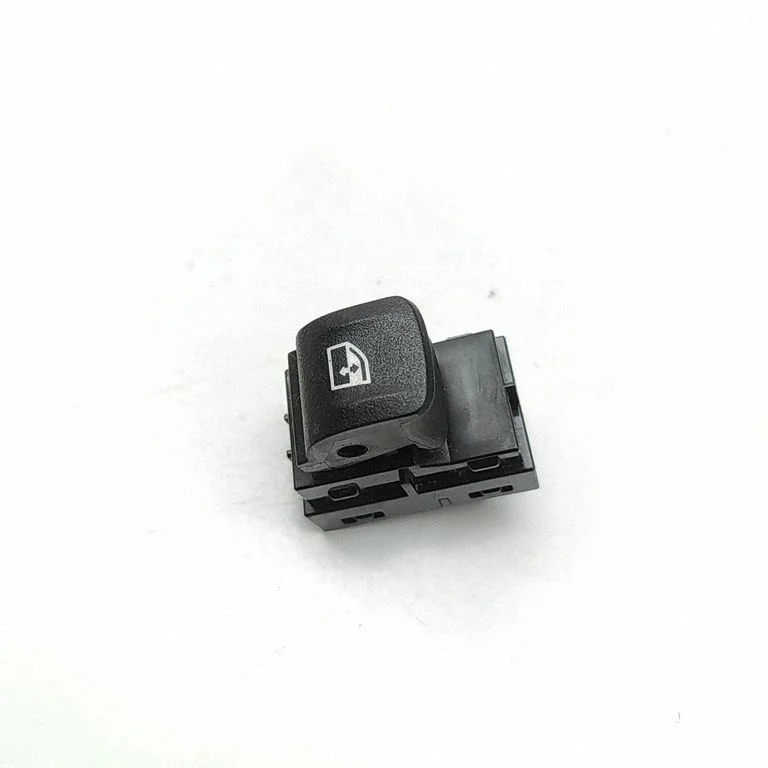 Electric window control switch 7950756