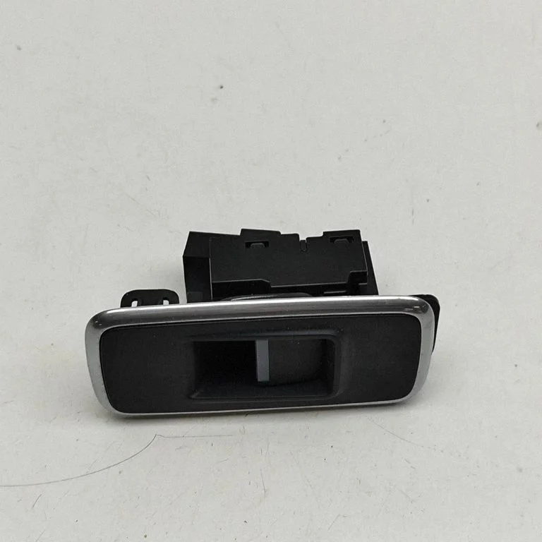 Elektrisko logu slēdzis GX7314717AC