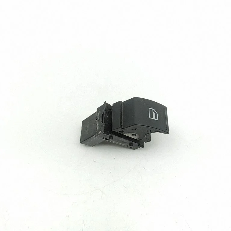 Elektrisko logu slēdzis 7L6959855B