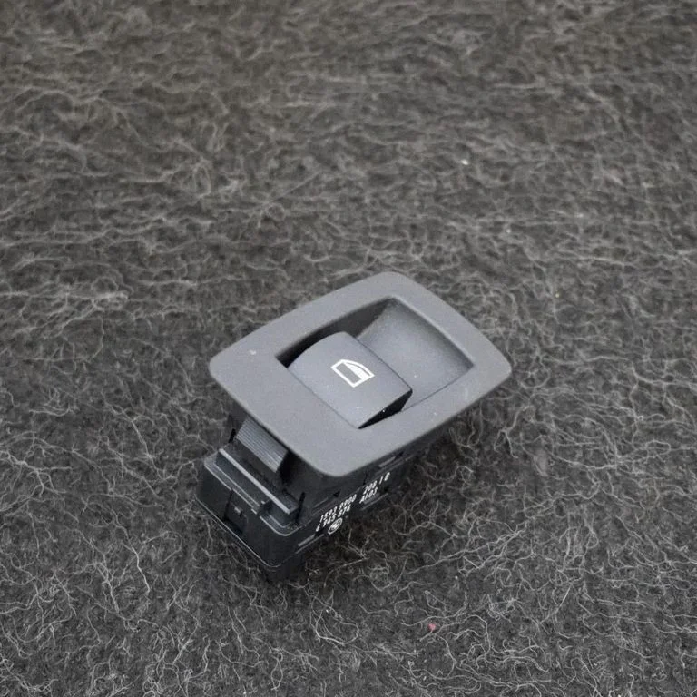 Elektrisko logu slēdzis 6945874