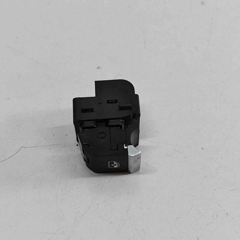 Elektrisko logu slēdzis 4M0959855