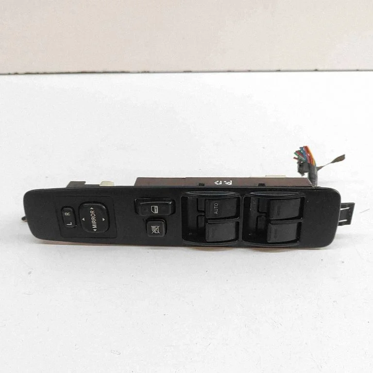 Elektrisko logu slēdzis 8482060080