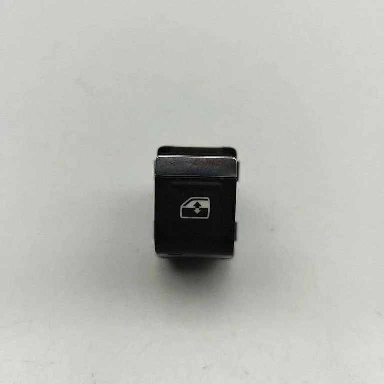 Elektrisko logu slēdzis 4K0959855