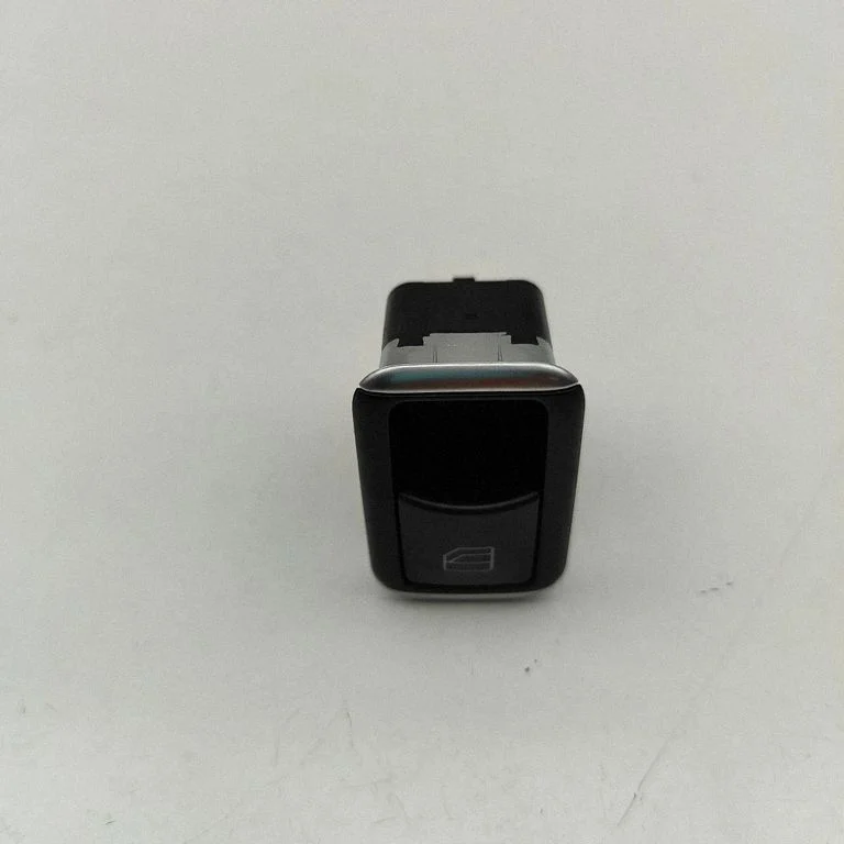 Elektrisko logu slēdzis A2049058102