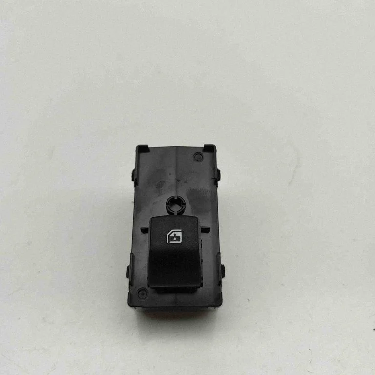 Elektrisko logu slēdzis 93581R2200
