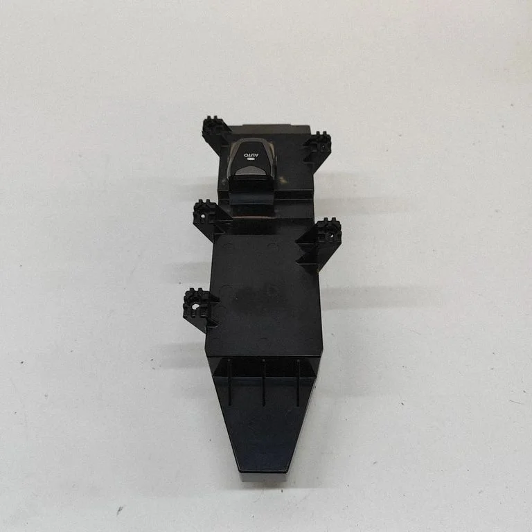 Elektrisko logu slēdzis 935752W620