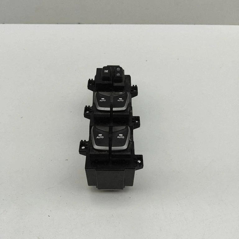 Elektrisko logu slēdzis 935702W625UU5