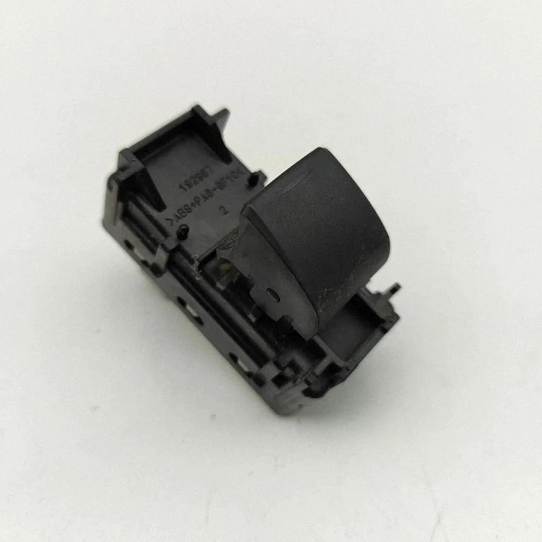 Elektrisko logu slēdzis 8481030192