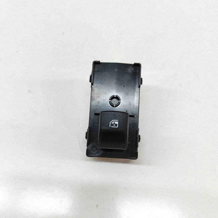 Elektrisko logu slēdzis 93581R2200