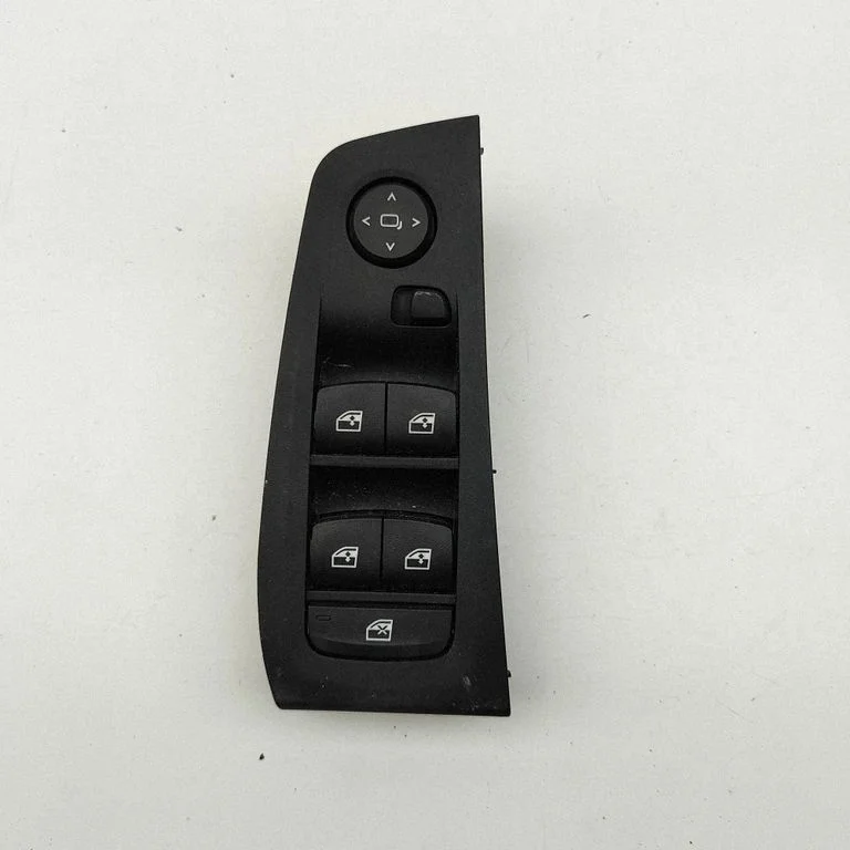 Elektrisko logu slēdzis 106285