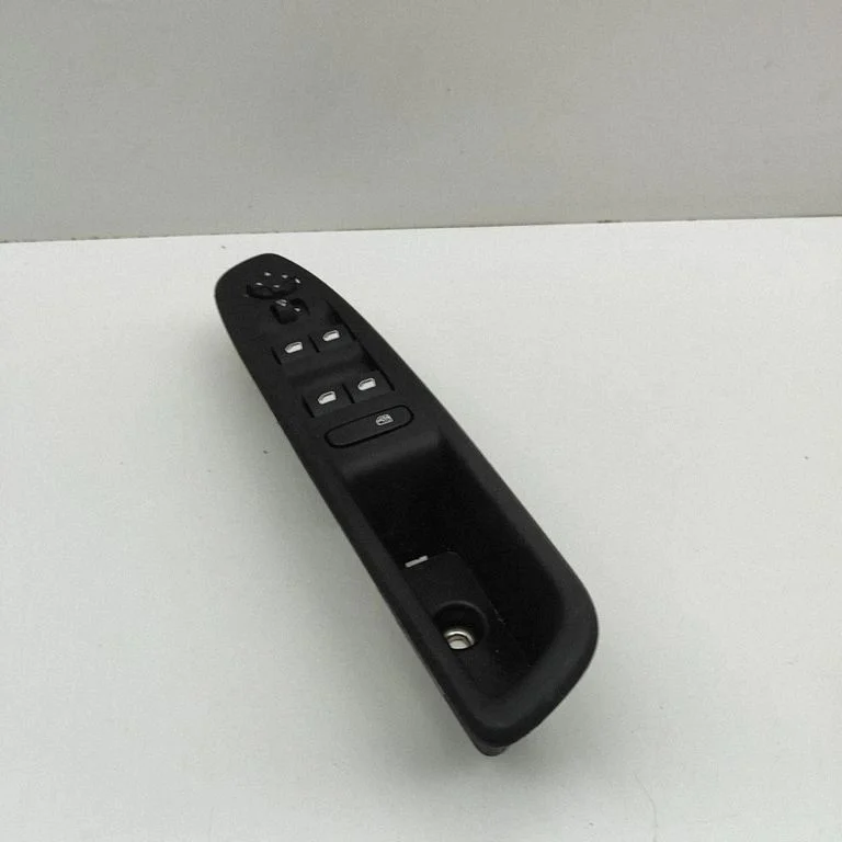 Elektrisko logu slēdzis 98421760ZD