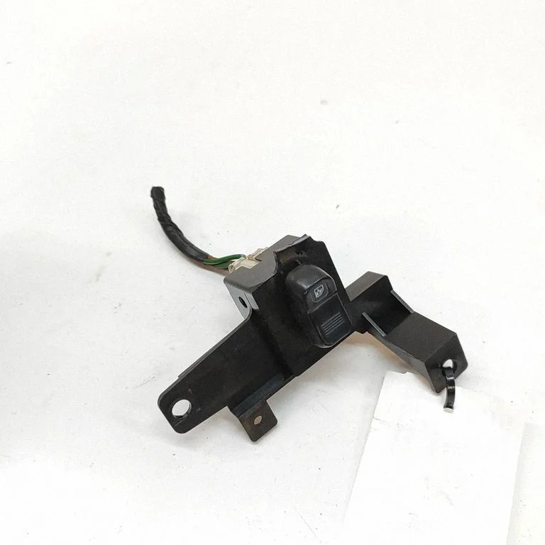 Elektrisko logu slēdzis MB766827