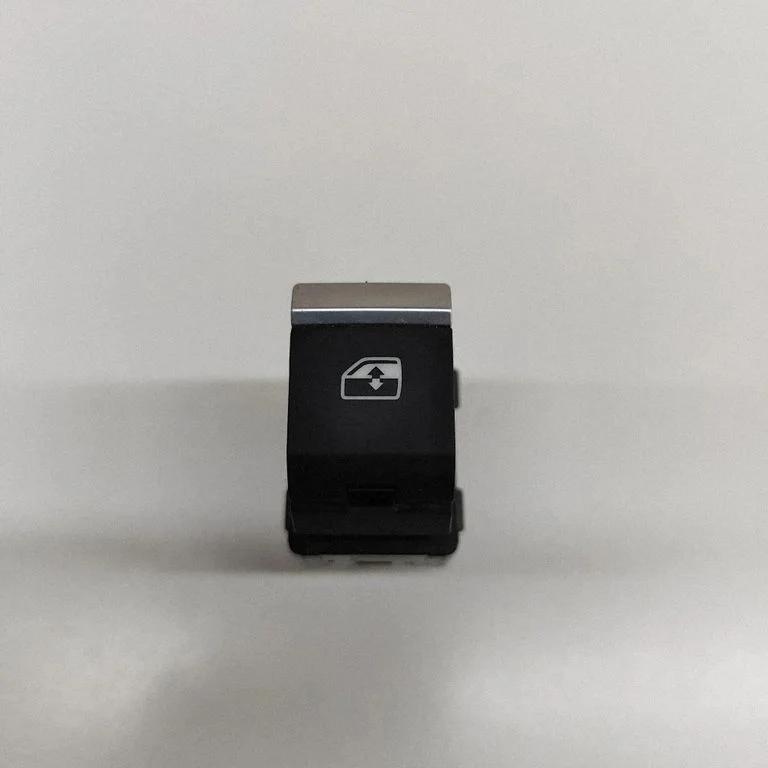 Elektrisko logu slēdzis 4M0959855