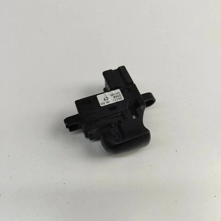 Elektrinių langų jungtukas