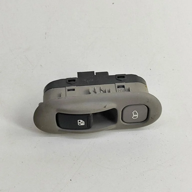 Elektrisko logu slēdzis 935804D801KS