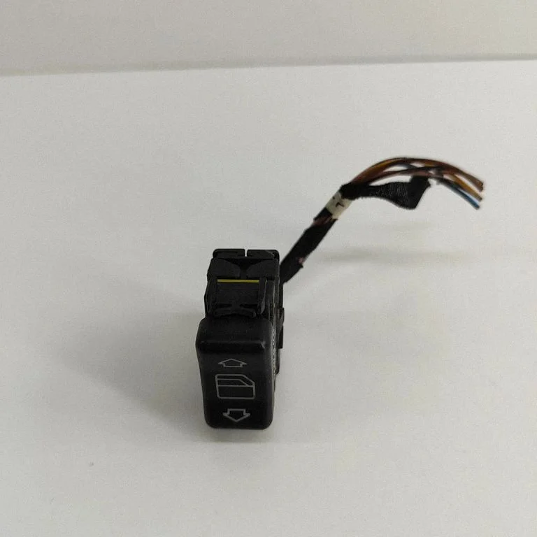 Elektrisko logu slēdzis 03809750