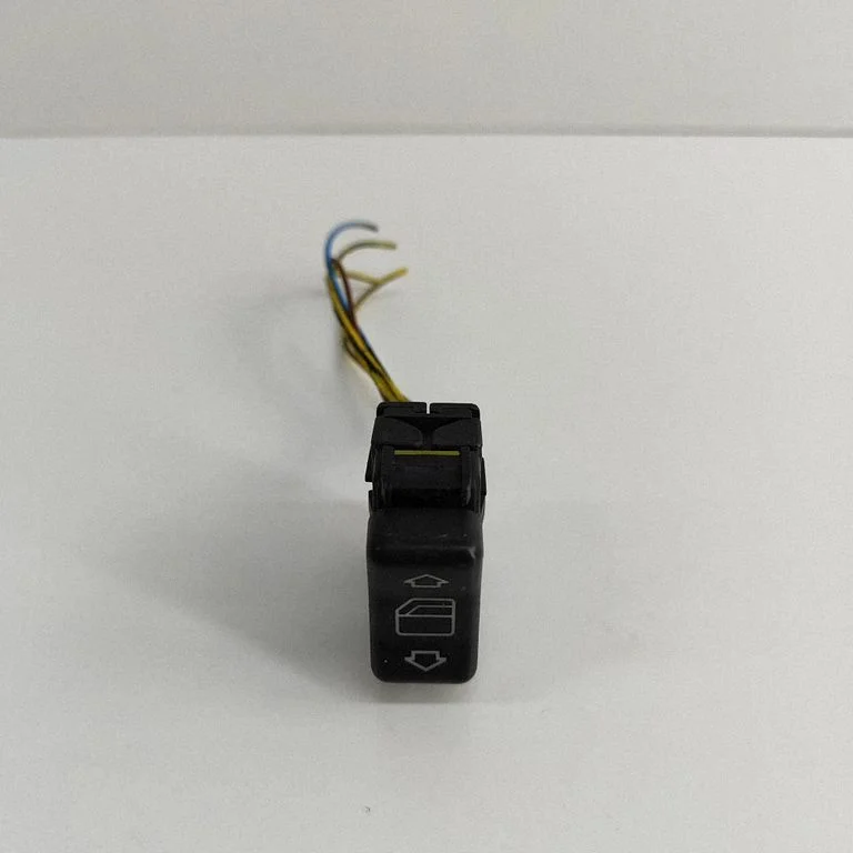 Elektrisko logu slēdzis 03809751