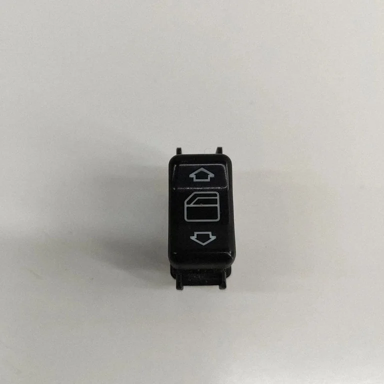 Elektrisko logu slēdzis 03809740