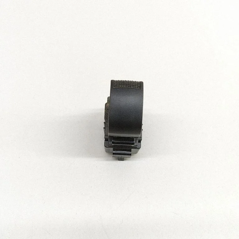 Elektrisko logu slēdzis 8974170040