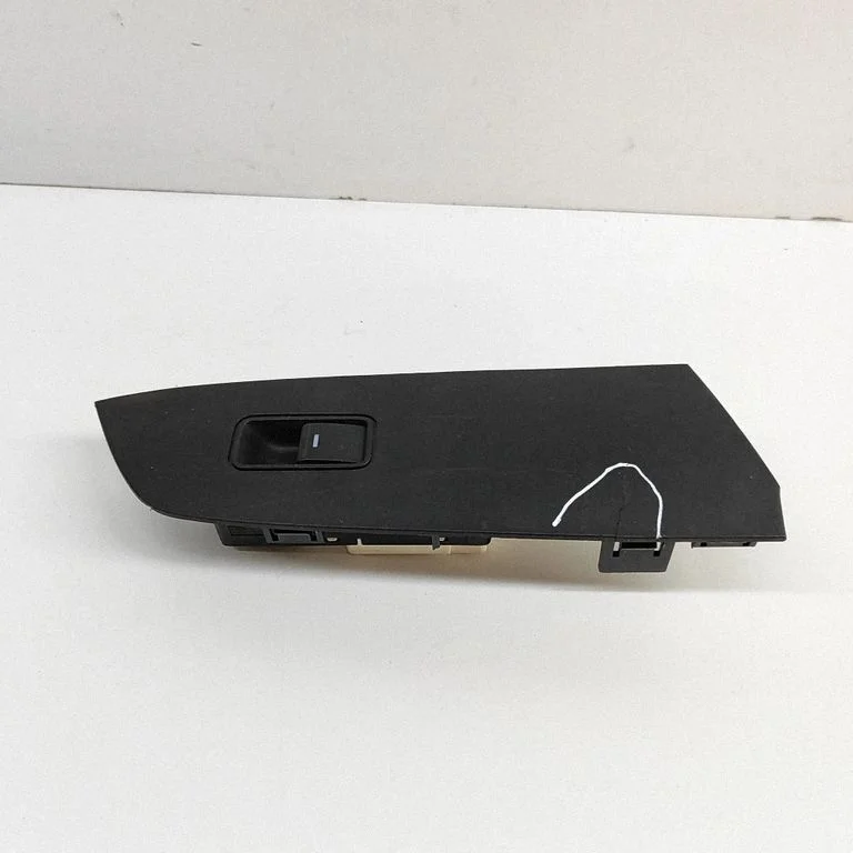 Electric window control switch GDK466370A – Mazda 6 (2008-2013)