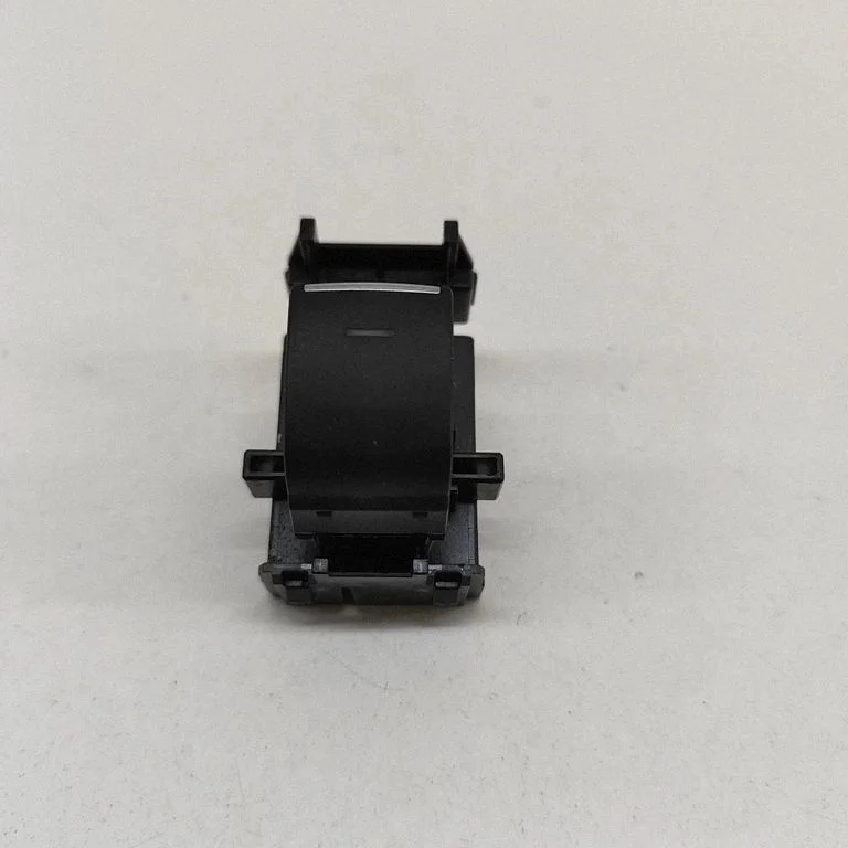 Electric window control switch 848100E110