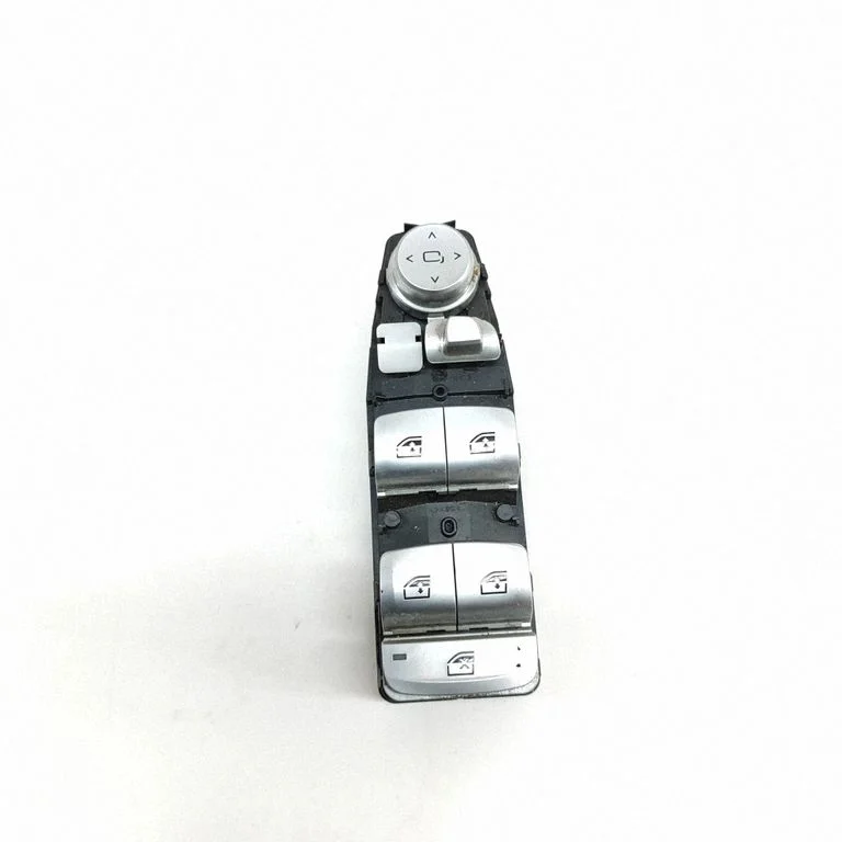 Elektrisko logu slēdzis 6847098