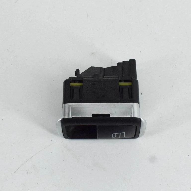 Elektrisko logu slēdzis – Mercedes-Benz E klase C207 W207 (2009-2017)