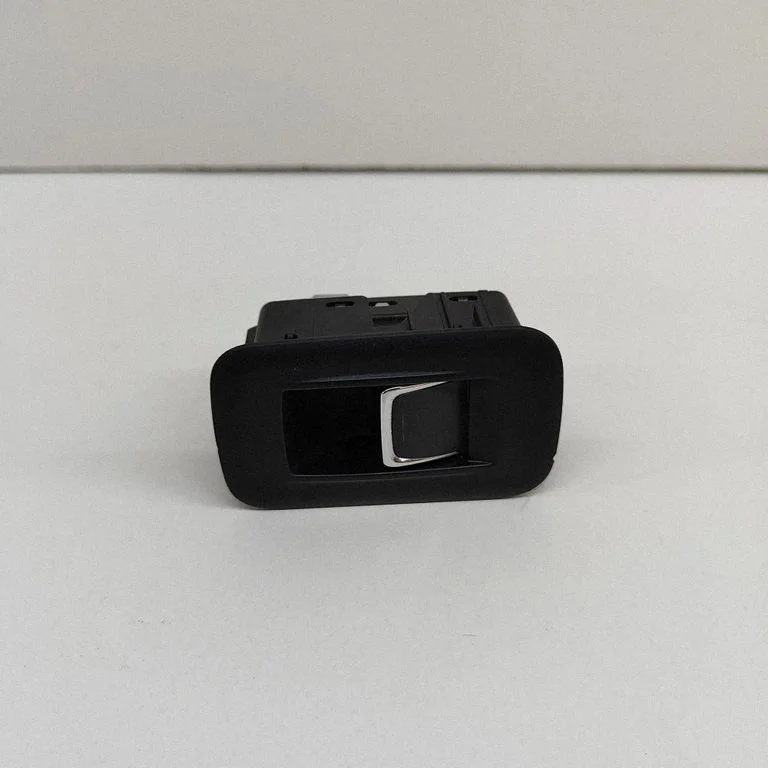 Electric window control switch 8481048050