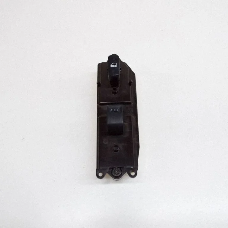 Elektriaknate lüliti 8403048030
