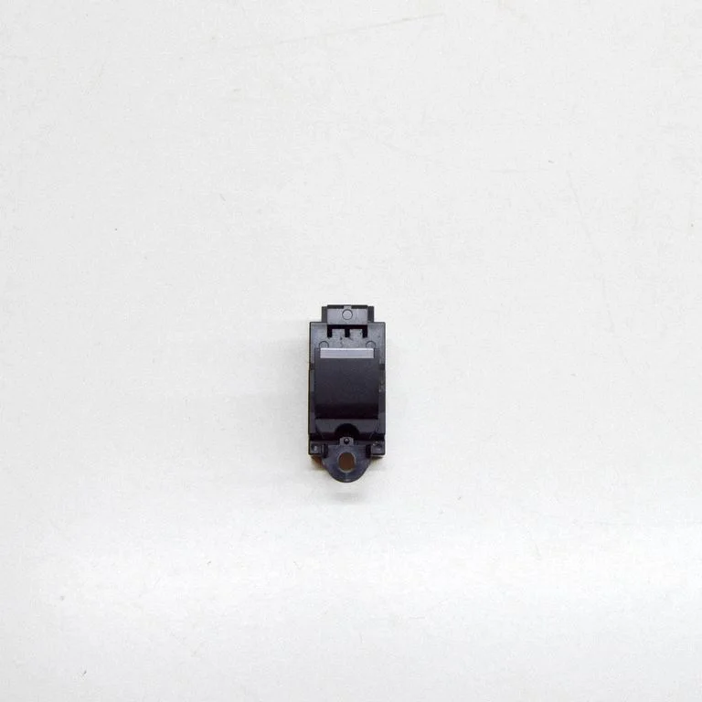 Elektrisko logu slēdzis GX7314717AC