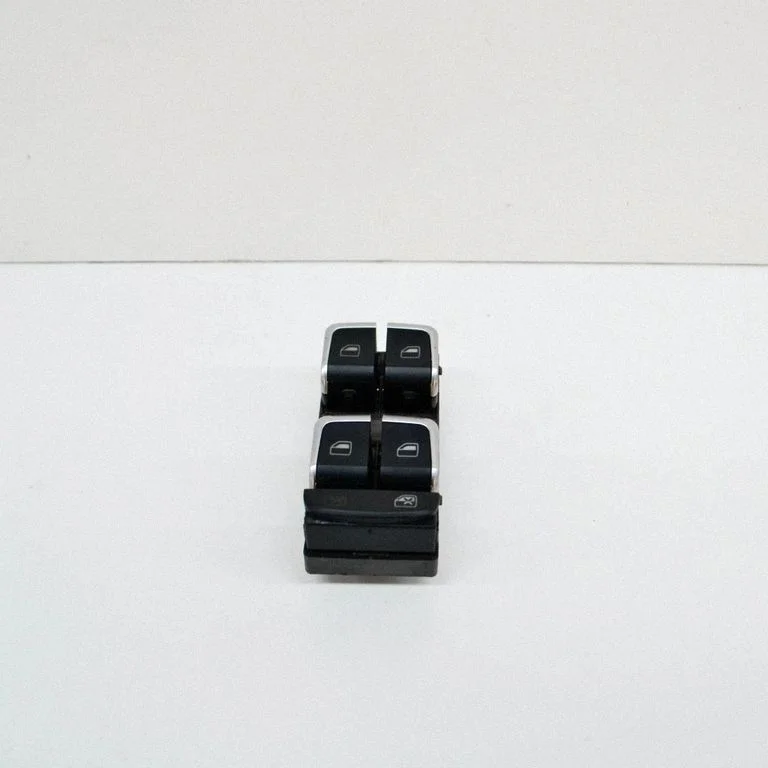 Electric window control switch – front right