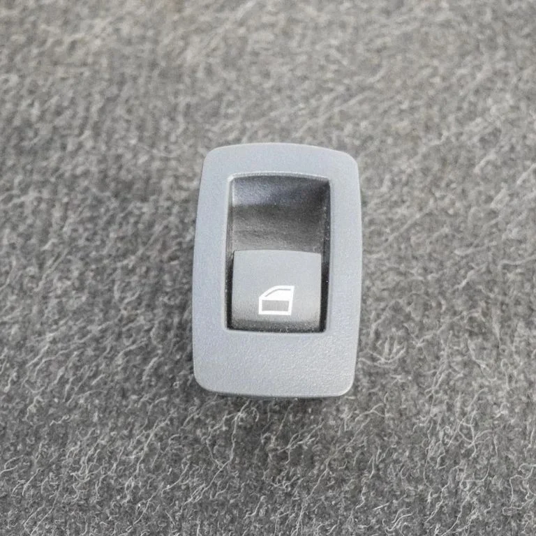 Elektrisko logu slēdzis 9208106