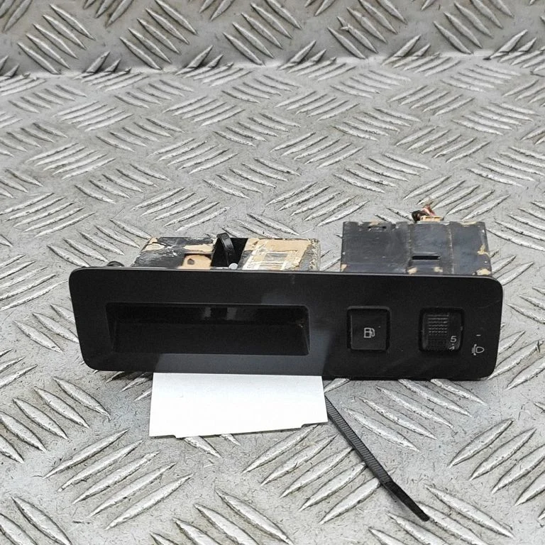 Other switches/knobs/shifts SA3HES3772030