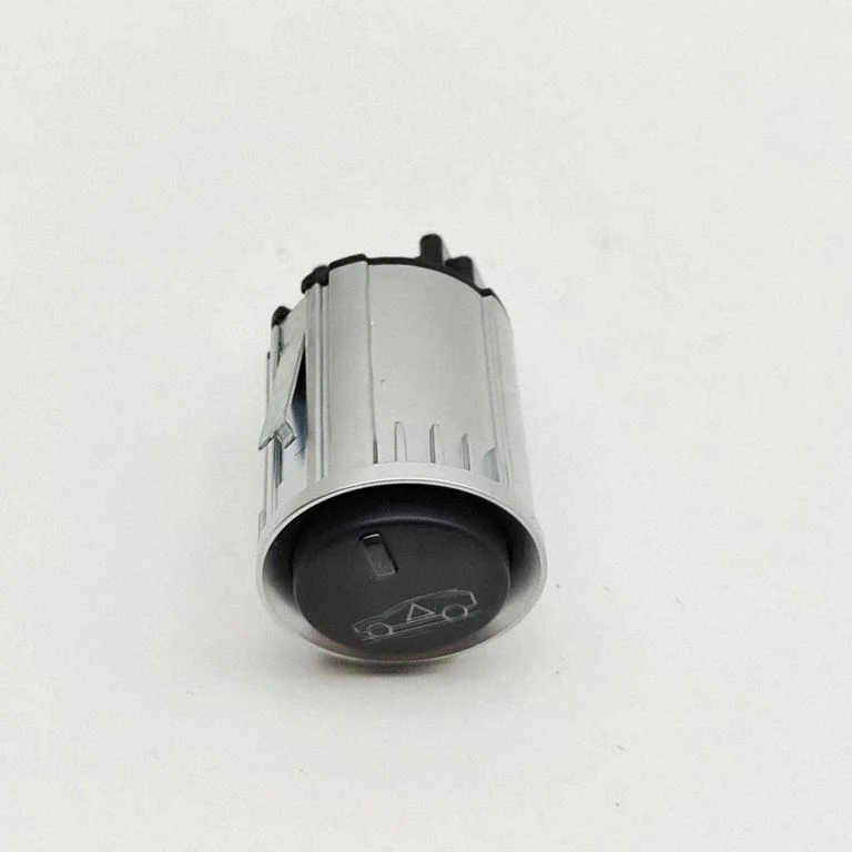 Kiti jungtukai/ rankenėlės/ perjungėjai
