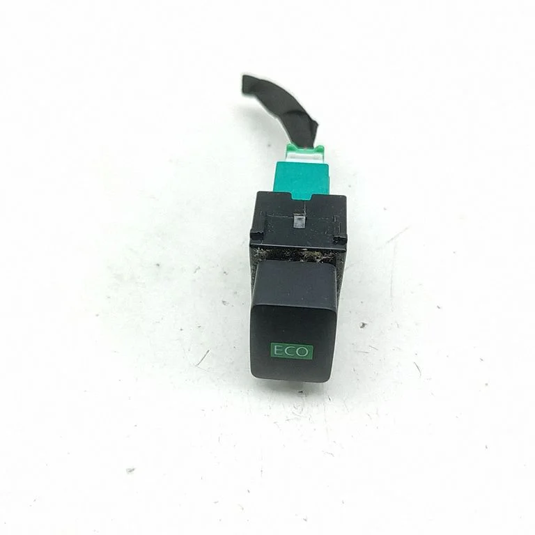 Citi slēdži/rokturi/pārslēdži 251415SK0A