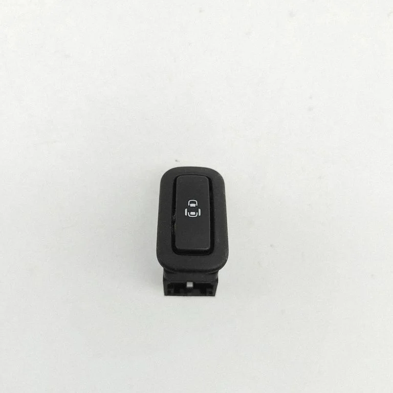 Citi slēdži/rokturi/pārslēdži 7T0962109