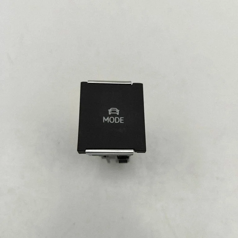 Citi slēdži/rokturi/pārslēdži 5NC927238C