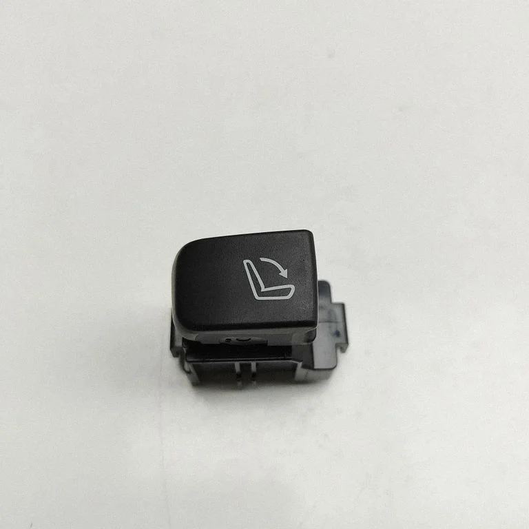 Pozostałe przełączniki i pokrętła 83381SJ010 – Subaru Forester SK (2018-2025)